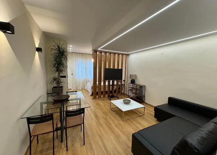 דירה Slabonhome Serrallo