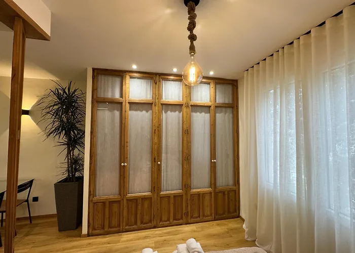 דירה Slabonhome Serrallo